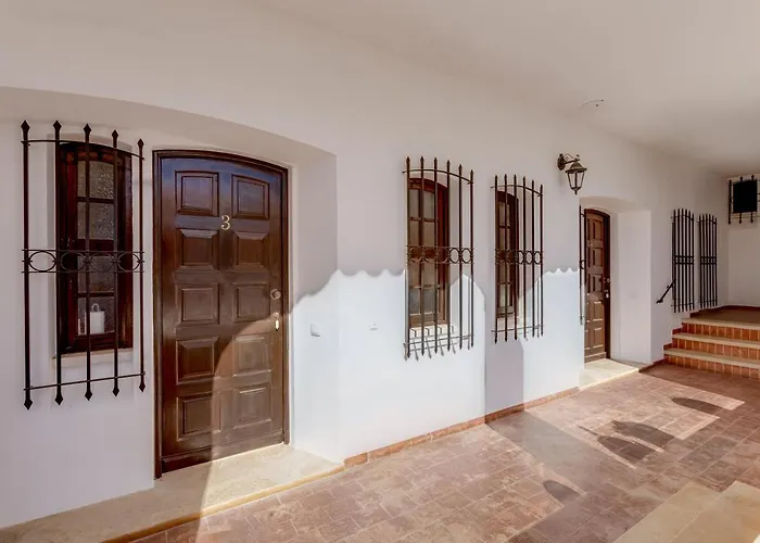 Apartament Solar Do Monte 4 *