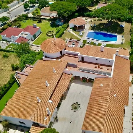 Solar Do Monte 4